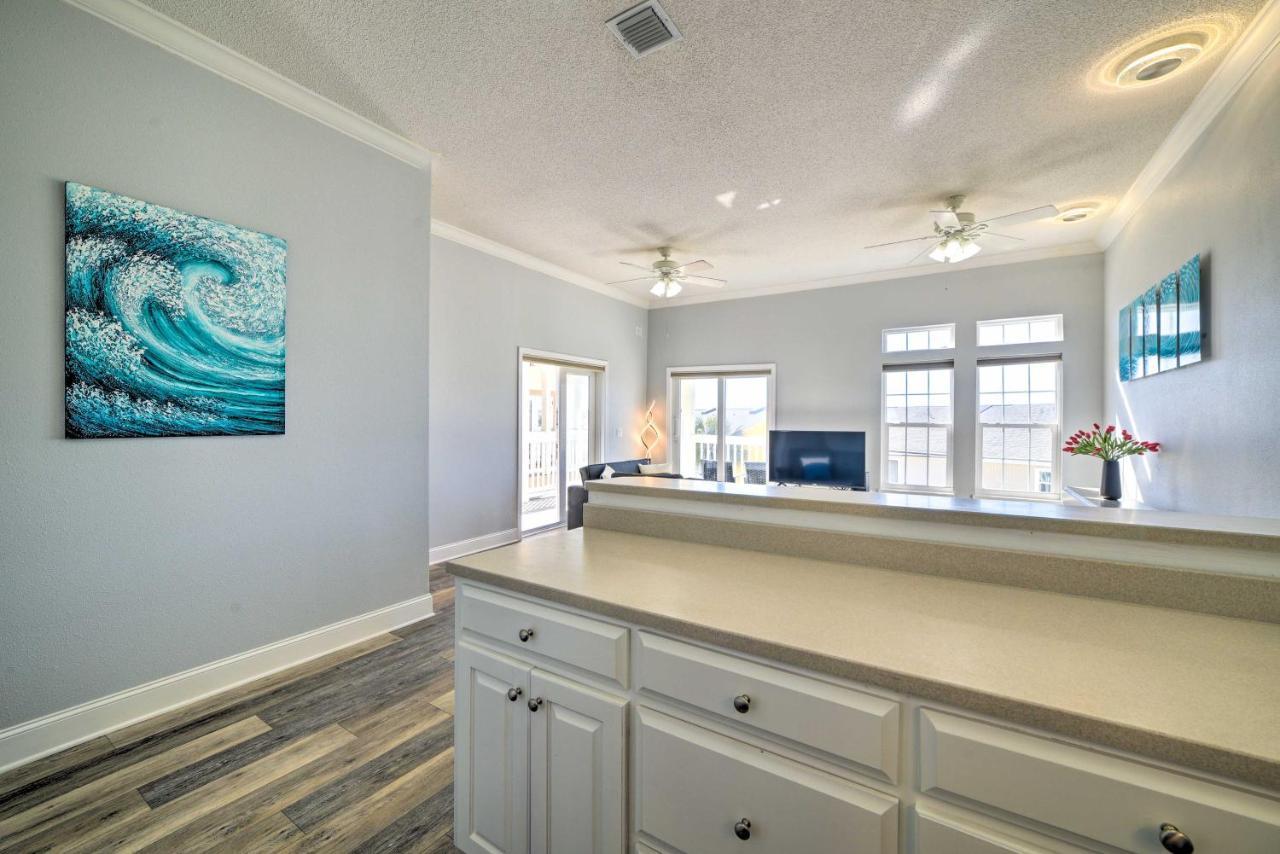 Sunny Pcb Home With Balcony Steps To The Beach! パナマシティービーチ エクステリア 写真