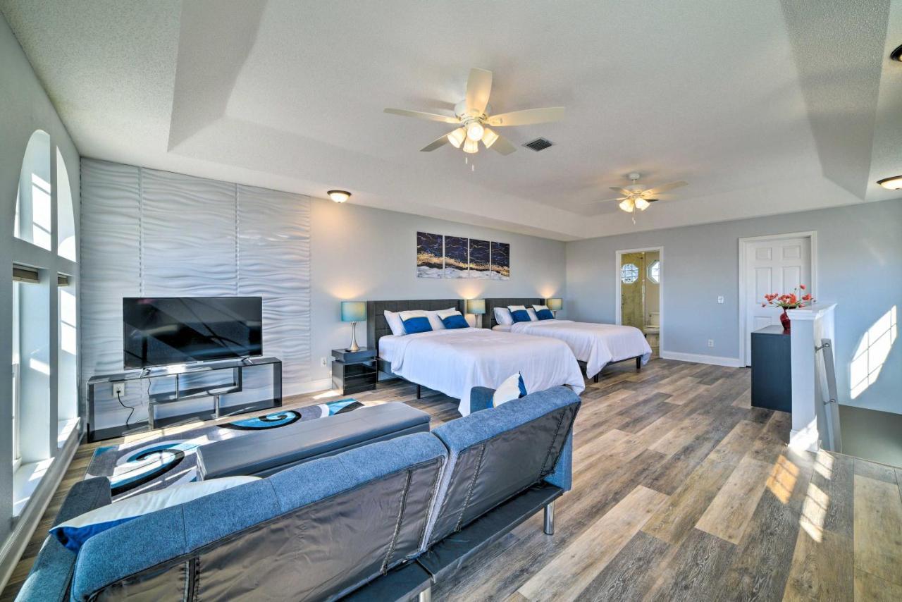Sunny Pcb Home With Balcony Steps To The Beach! パナマシティービーチ エクステリア 写真
